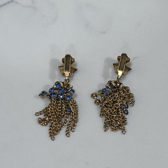 Vintage Gold Tone Tassel Earrings Blue Rhinestone Dangle Clip On Chain Drop - Picture 8 of 9